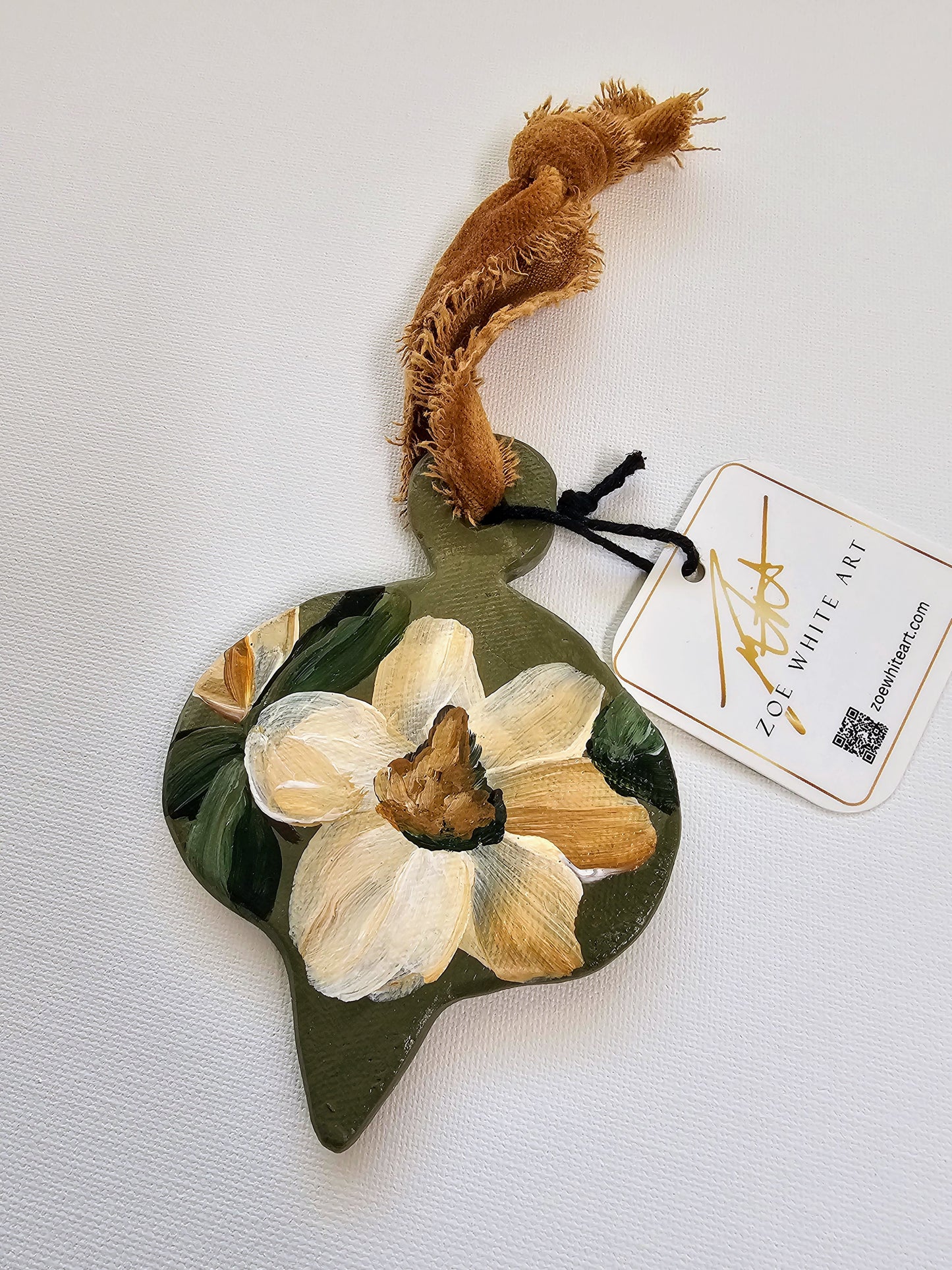 Magnolia Ornament